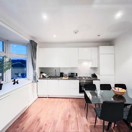 Prime Location Camden Luxury Apt Sleeps 6 Лондон Экстерьер фото